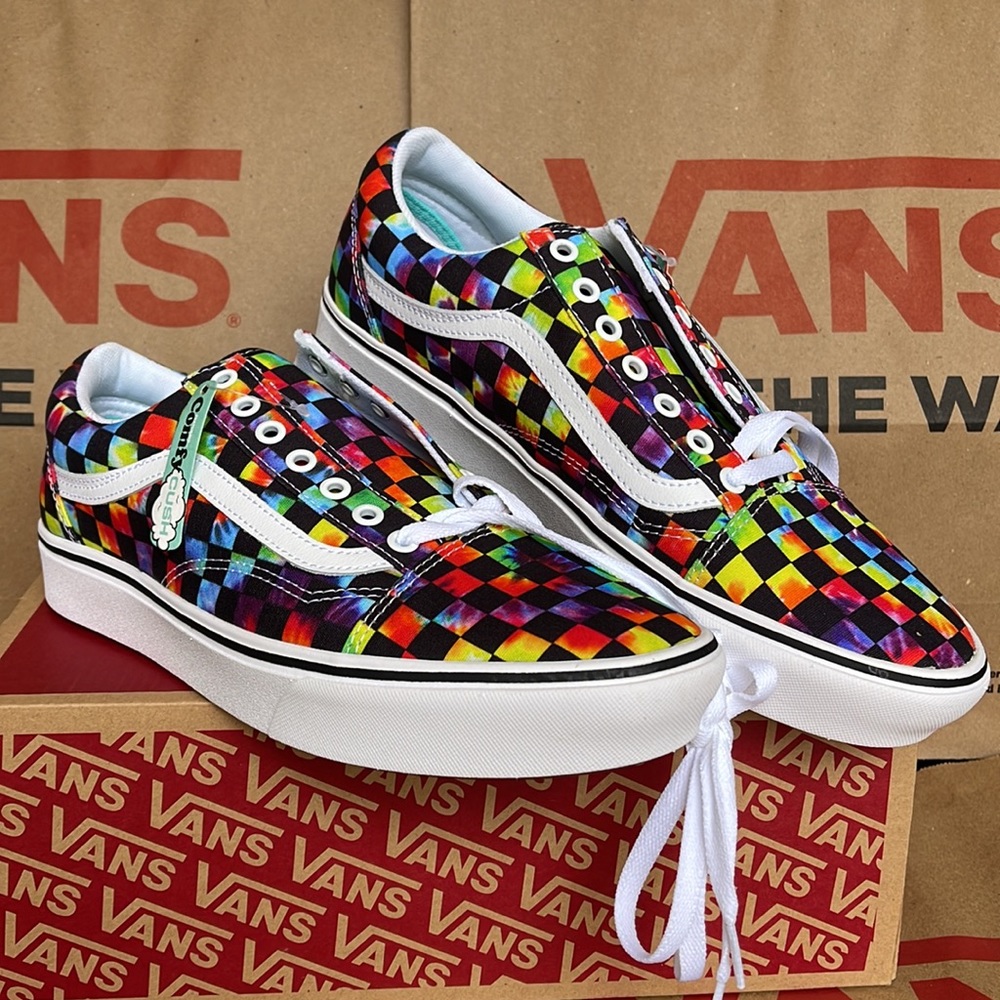 Vans WMNS Comfycush Old Skool The Tie-Dye Checkerboard Black Sneakers - Picture 7 of 16